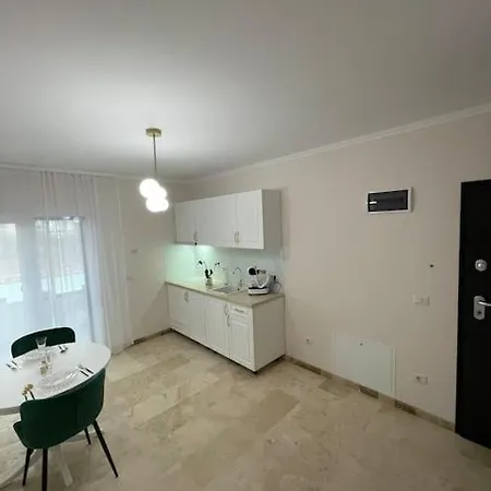 6 Apartment *
